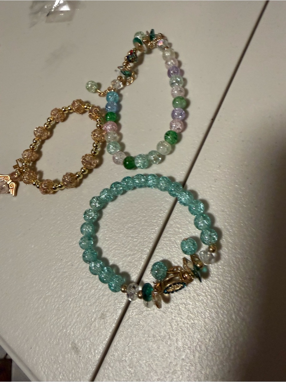 Aqua Crackle Bead Stretch Bracelet with Gold Accents - Unbranded